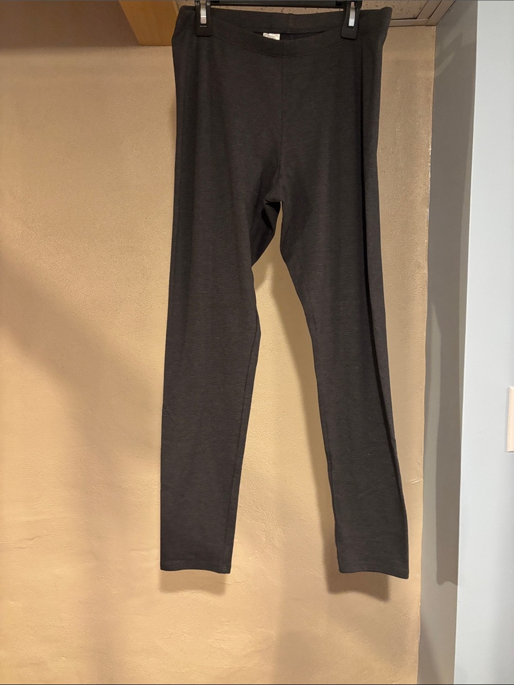 a.n.a Women’s Charcoal Gray Leggings